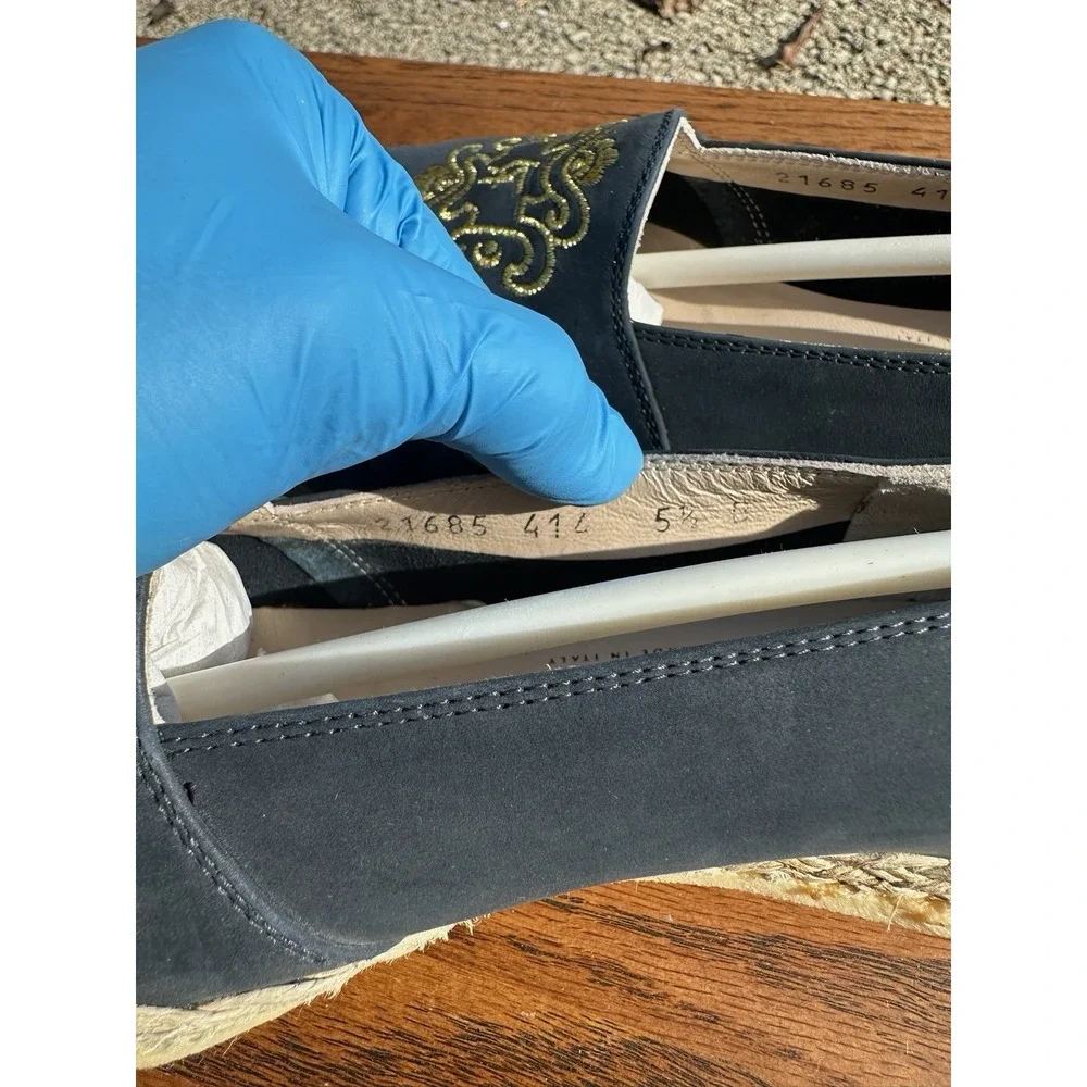Salvatore Ferragamo Boutique Navy‎ Gold Espadrille Flats Womens 5.5 B